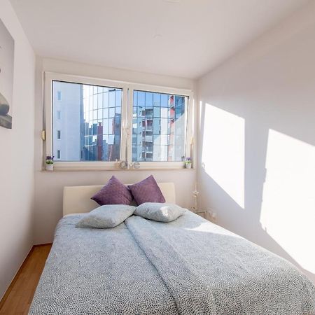 Flexible Selfcheckins 31 - Zagreb - Garage - Loggia - New Apartment Luaran gambar