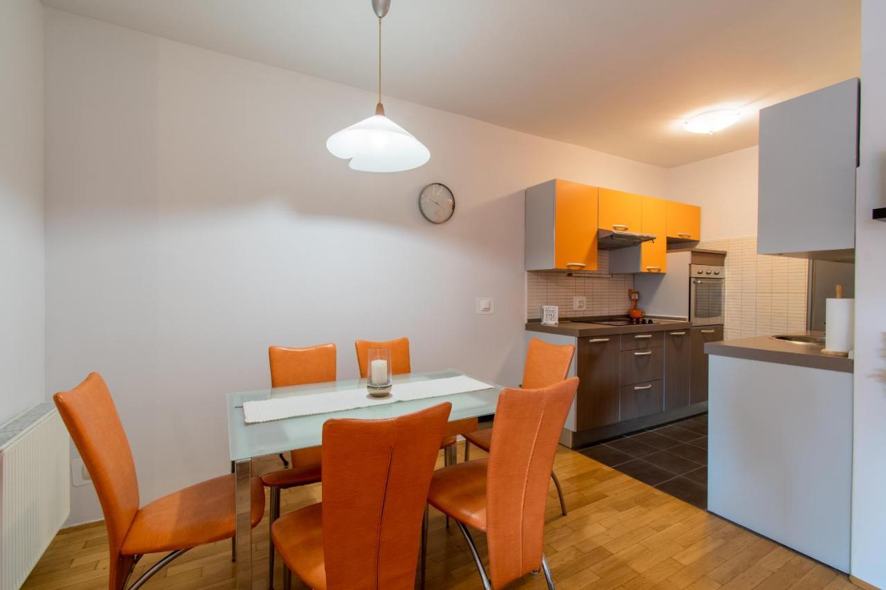 Flexible Selfcheckins 31 - Zagreb - Garage - Loggia - New Apartment Luaran gambar